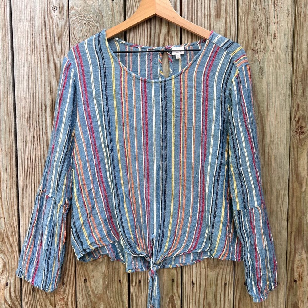 Multi color light weight button down with tie waist.